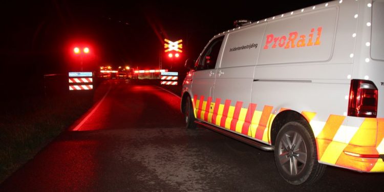 HoltensNieuws.nl Treinaanrijding met hert Treinaanrijding met hert dijkerhoek