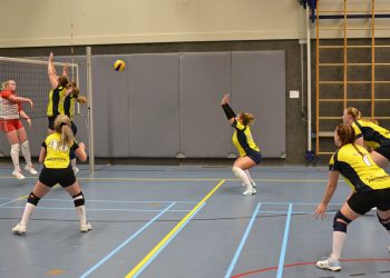 Mintonette dames 1 goed van start in derde klasse mintonette corona 