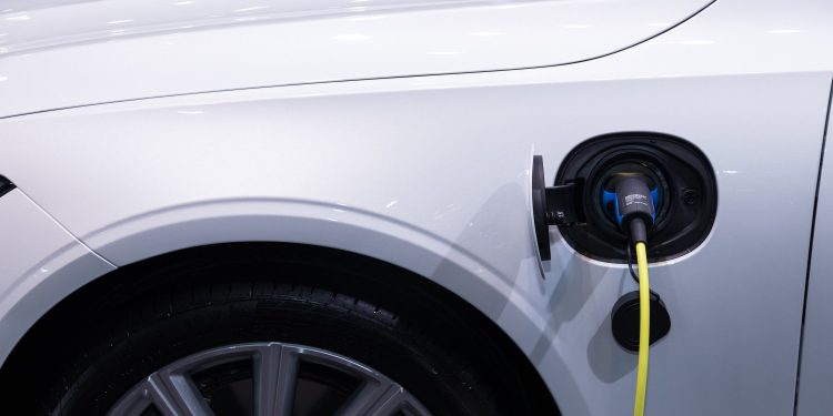 Vanaf 1 juli subsidie op elektrische auto 