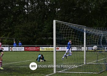 Blauw Wit '66 - Koninklijke UD (4-3) blauwwit 