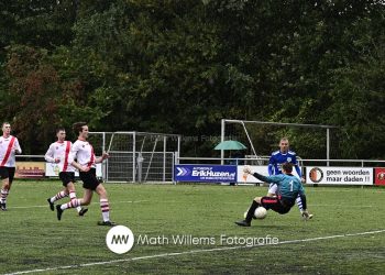 Blauw Wit '66 - Koninklijke UD (4-3) blauwwit 