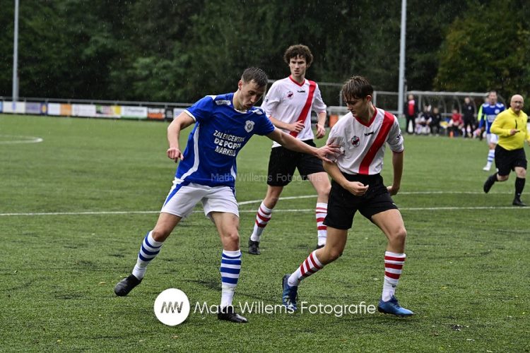 Blauw Wit '66 - Koninklijke UD (4-3) blauwwit 