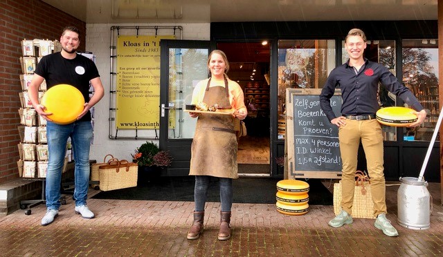 Holtense jonge ondernemers komen met aantrekkelijke actie smidsbelt muller corona bie toontje 