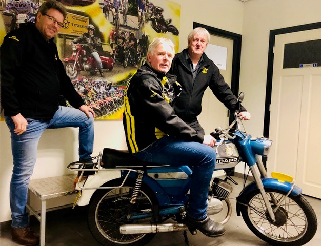 M.A.C. de Holterberg na 75 jaar nog steeds een geoliede machine muller Jubileum corona beuseberg 
