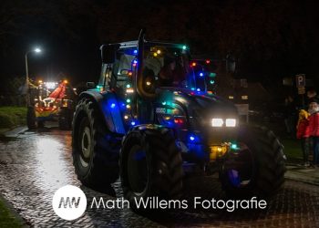 Kerstavond verlichte trekkers 