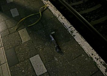 Treinverkeer bij Holten stilgelegd na sabotage door vandalen: fiets op spoor gegooid nieuws holten extra aanrijding 
