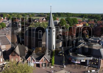 Marktlui Holten op achterste poten triathlon smidsbelt kermis gemeente 