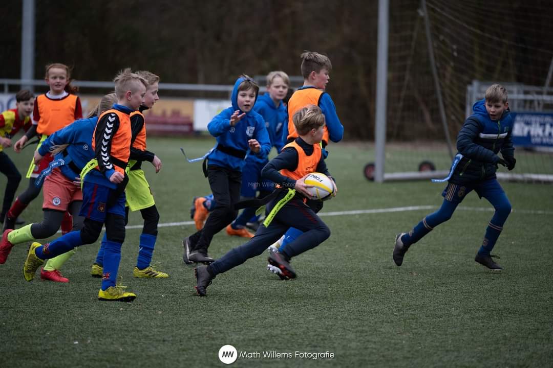 Mini sportdag bij Blauw Wit blauwwit 