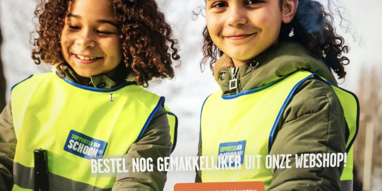 Grote schoonmaakactie in Holten op 20 maart 2021 smidsbelt nijkamp gemeente duurzaam holten 