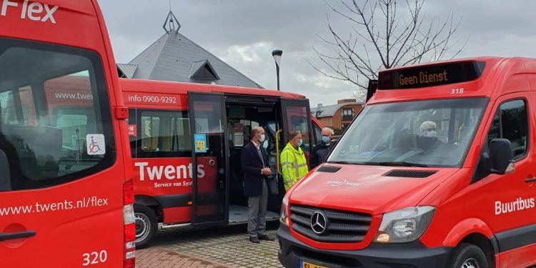 De buurtbus TwentsFlex gaat weer rijden in Rijssen-Holten corona 