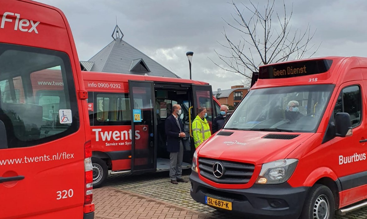 De buurtbus TwentsFlex gaat weer rijden in Rijssen-Holten corona 