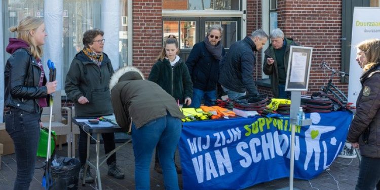 Opschoonactie van Duurzaam Holten enorm succes nijkamp gemeente fotoalbum duurzaam holten 