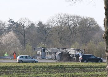 Verkeersoverlast door ongeval afrit A1 en N332 aanrijding 