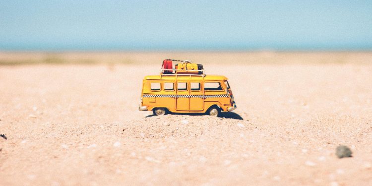 Ga voor een zorgeloze vakantie op zonnig Ibiza politie 