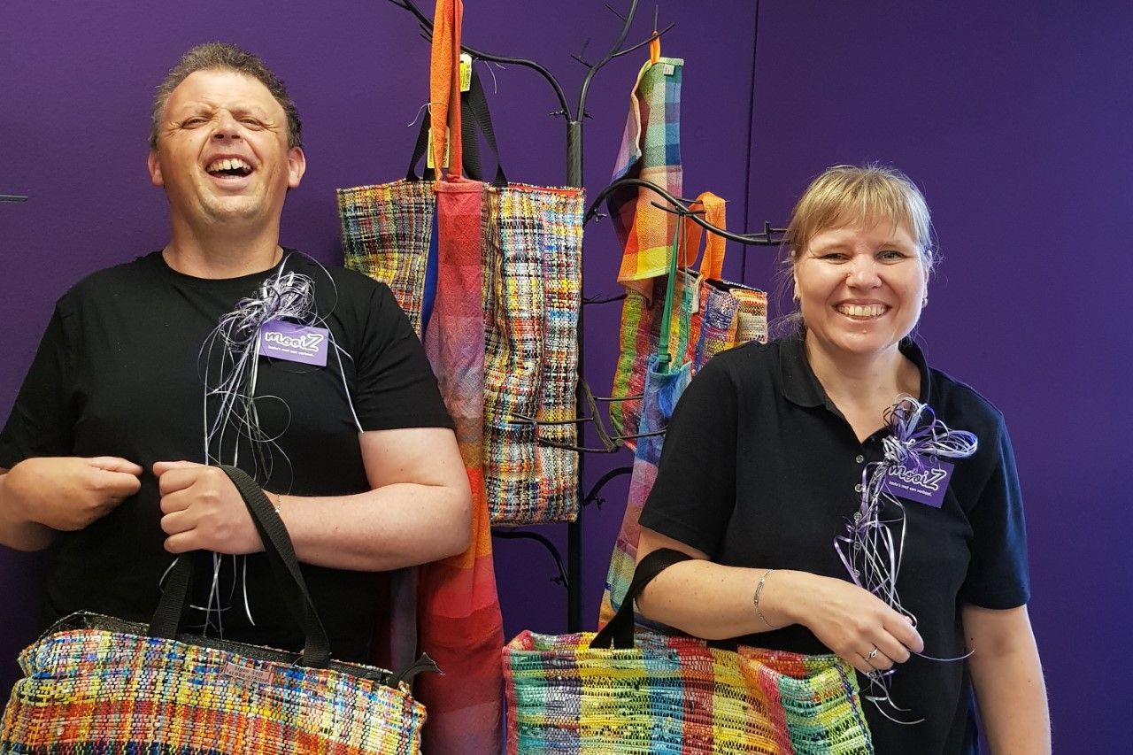 Zozijn opent kadowinkel MooiZ in Holten smidsbelt kulturhus 