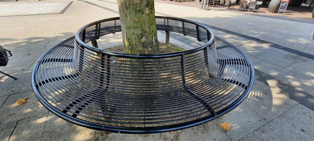 Gaat het ronde bankje op Smidsbelt verdwijnen? smidsbelt gemeente 