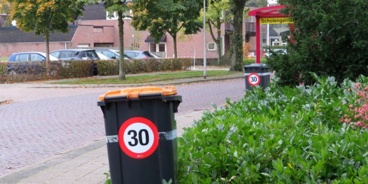 30 kilometer actie Keizersweg waerdenborch gemeente 