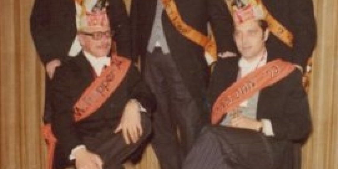 Van het ééne op het ààndere fienpreuvers carnaval 
