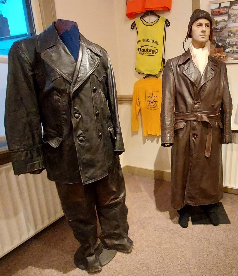 Expositie ‘75 jaar M.A.C. de Holterberg’ in Oudheidkamer Hoolt’n muller mac Jubileum de biester 