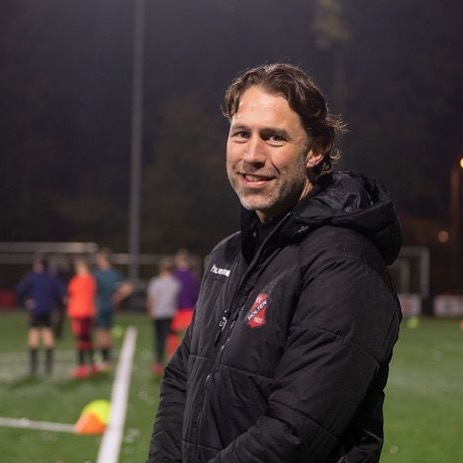 Richard Smit ook volgend seizoen hoofdtrainer bij VV Holten vvholten 