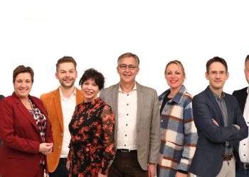 M.A.C. de Holterberg na 75 jaar nog steeds een geoliede machine muller Jubileum corona beuseberg 