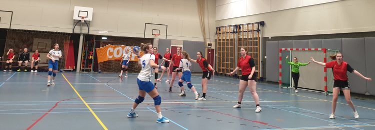 H.V. Holten handbaljeugd mag ook weer spelen corona 