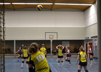 Volleybalhriller in sporthal ‘t Mossink mintonette 