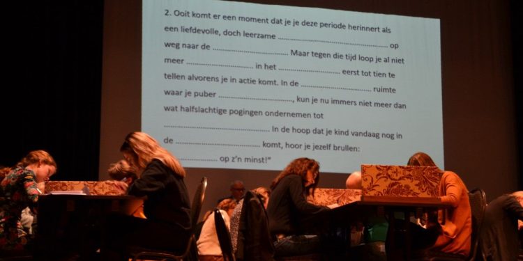Groot Dictee Rijssen-Holten 2021 op 5 April gemeente bibliotheek 