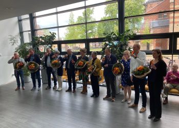 Top2000-kerkdienst in Kandelaar kroepin korhanen hoolter deerns de hoolter deerns 