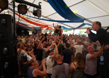 Vogelschieten, officieuze opening Dijkerhoeks feest! dijkerhoek bonte paard 