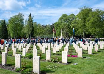 Herdenking 3 mei Canadese Begraafplaats fotoalbum canadese begraafplaats 