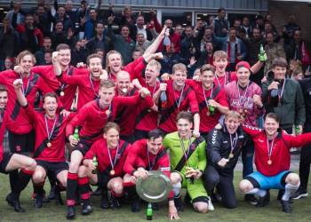 Bijeenkomst stratenvoetbaltoernooi 2022 vvholten 