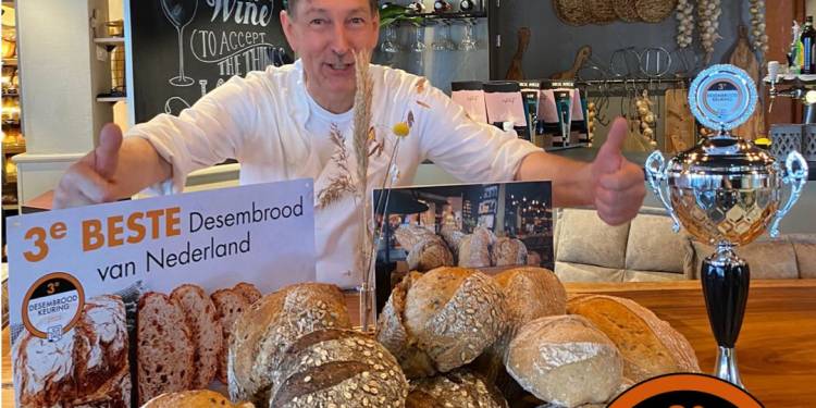Nijkamp uit Holten en Zutphen bakt het beste desembrood uit de regio nijkamp 