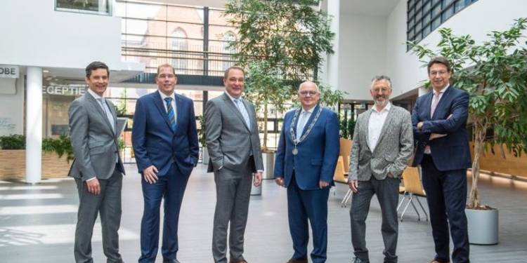 Nieuwe samenstelling college Rijssen-Holten vvd lokaal gemeentebelang gemeente cda 