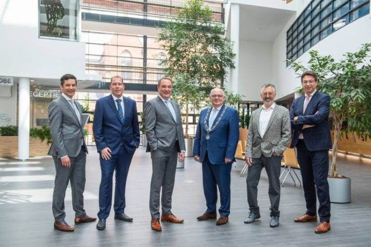 Nieuwe samenstelling college Rijssen-Holten vvd lokaal gemeentebelang gemeente cda 