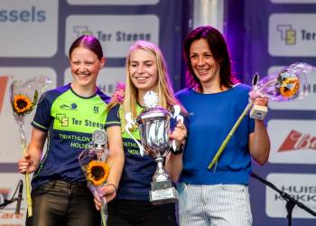 Ten Berge, Smale, Pekkeriet en Bosman kronen zich tijdens 36ste Triathlon tot Holtens kampioen triathlon 