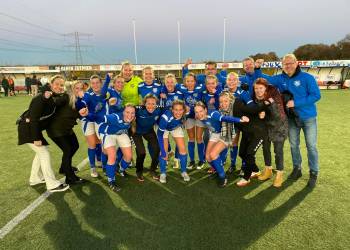 Koekactie Blauwwit '66 nijkamp blauwwit 