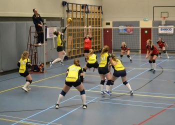 Promotie lonkt voor volleybaldames 1 mintonette 