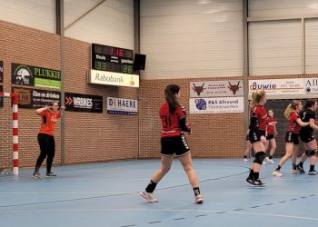 Dames 1 doen na zege de laatste plaats over aan Havana voetbal hv holten 