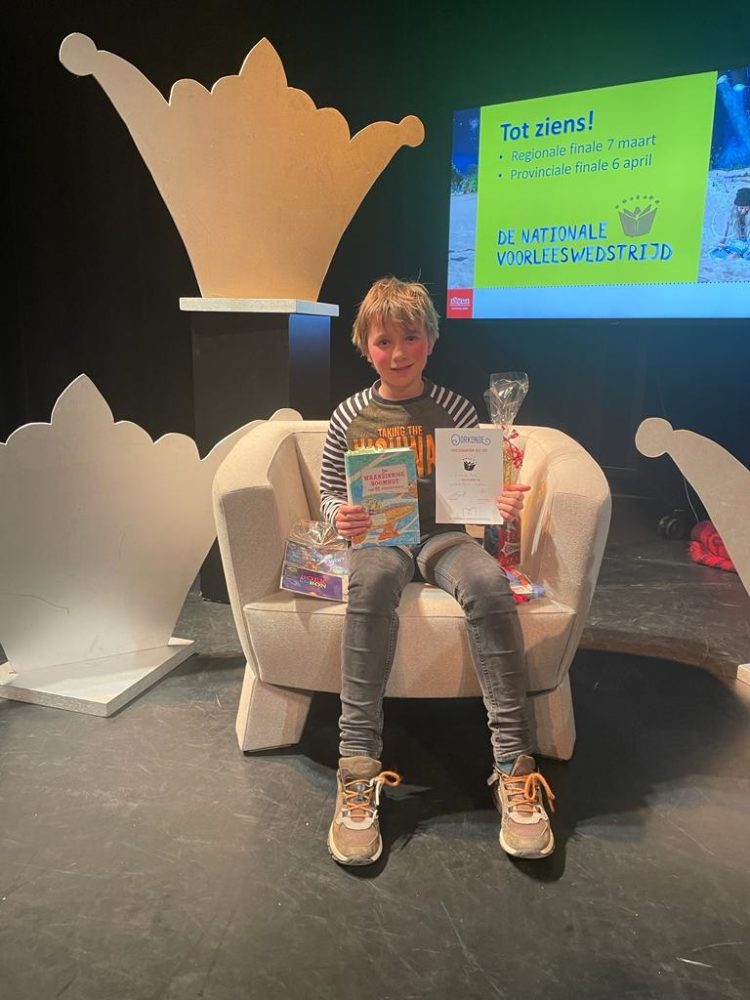 Luca de Boer wint lokale ronde van de Nationale Voorleeswedstrijd kulturhus 