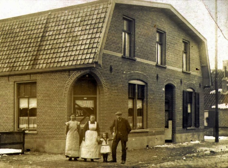 Dorpsstraat-centrum in de spotlights op Holtense Noaberavond smidsbelt oudheidkamer 