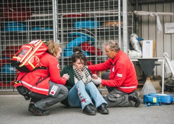 Holten- Balenpers in brand op de Aaltinksweg brandweer 