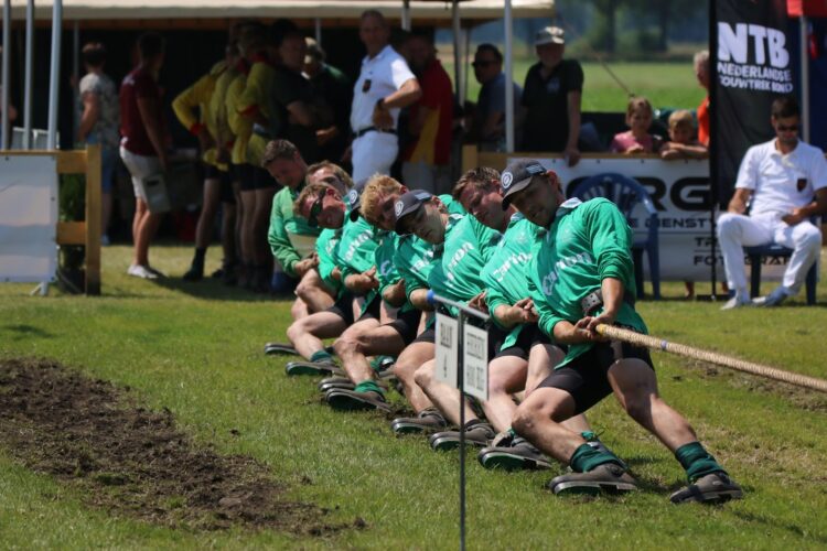 Okia meervoudig Nederlands Kampioen Touwtrekken 