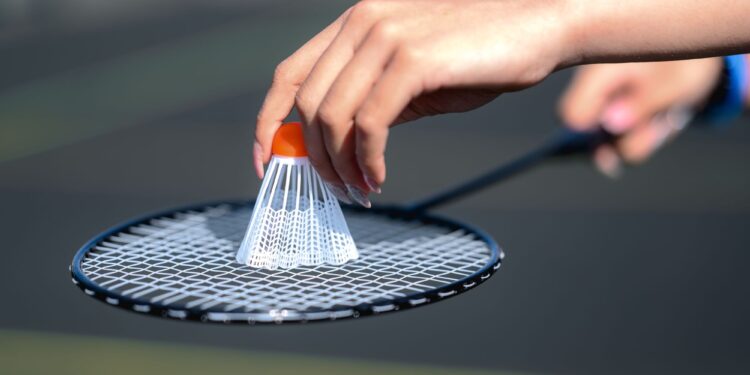 Badmintonseizoen goed van start met gelijk spel: 4-4 badmintonclub 