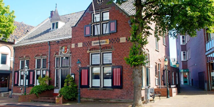 16 september Open Dag Oudheidkamer en ’n Spieker met prijsvraag oudheidkamer kulturhus dijkerhoek diessenplas 