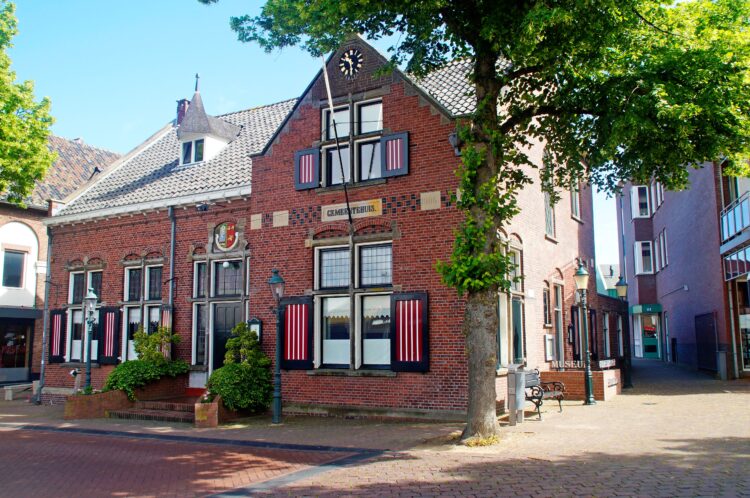 16 september Open Dag Oudheidkamer en ’n Spieker met prijsvraag oudheidkamer kulturhus dijkerhoek diessenplas 