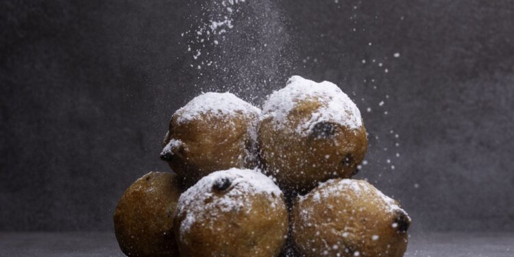 Poll: Oliebollen kopen op zondag 31 december? 