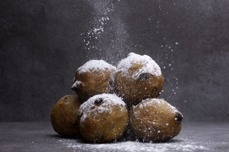 Poll: Oliebollen kopen op zondag 31 december? 