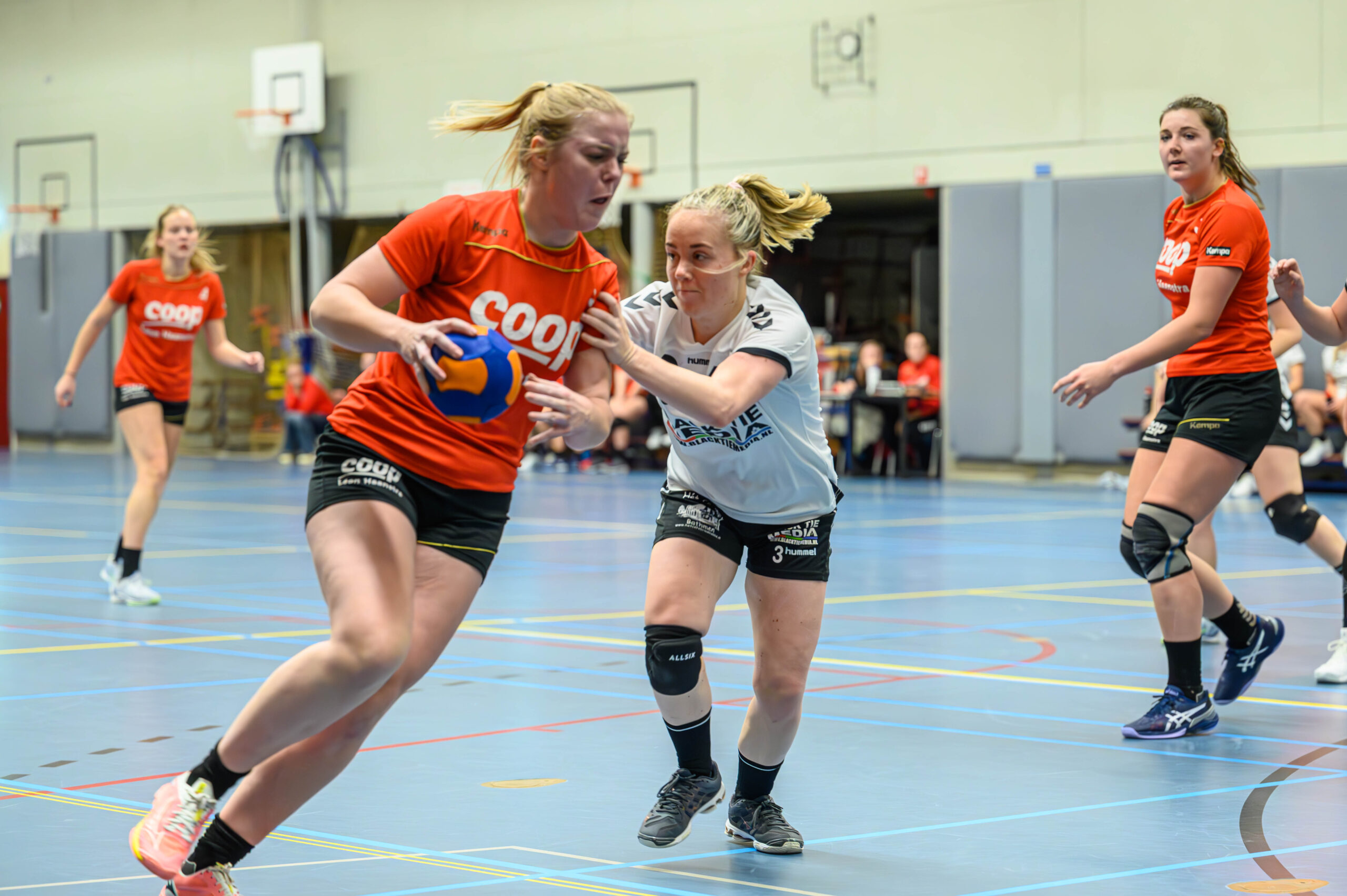 Ongelukkig verlies Holten in zeer spannende handbalderby