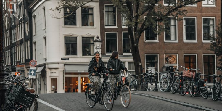 Ontdek de verrassende evenementen in Nederland deze zomer 